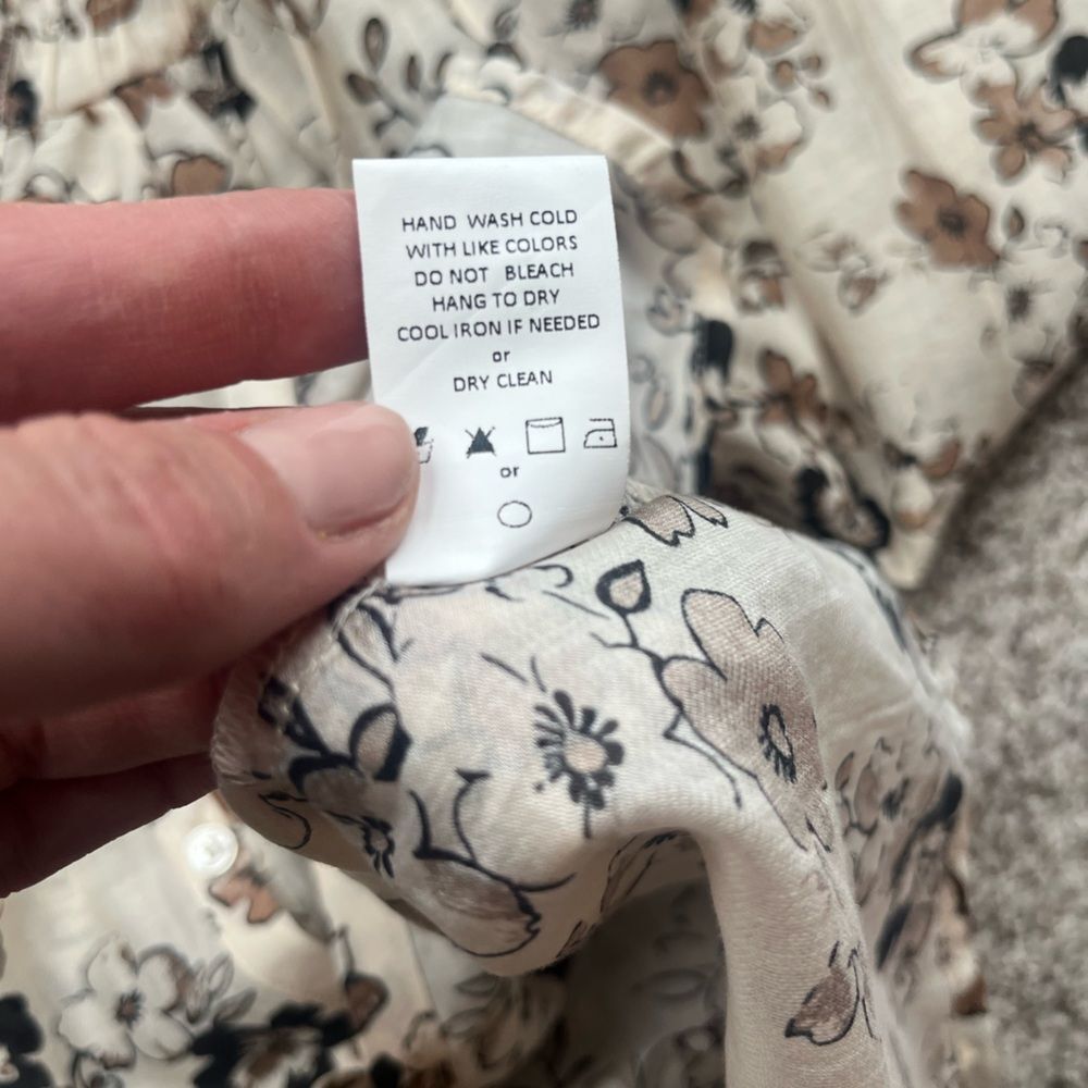 NWOT Melloday Floral Print Blouse Cream and Brown | Size XS - Picture 10 of 11